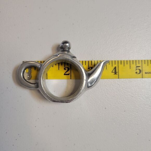 Silver Toned Teapot Napkin Rings Napkin Ring Holders - Picture 6 of 7
